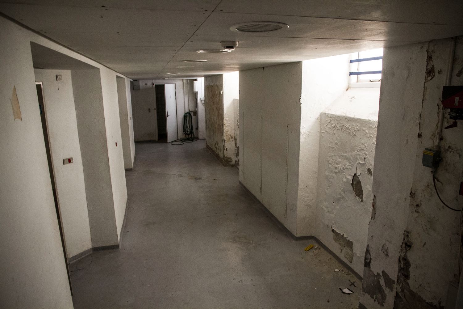 Walkthrough 19 April 2013, photograph 35